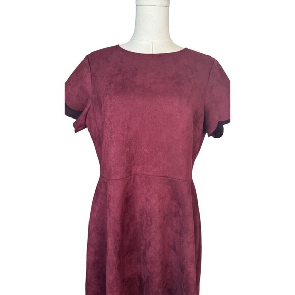 Pappagallo Size 12 Burgundy Suede-Style Scalloped Hem Dress - Picture 7 of 16